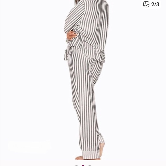 Victoria's Secret Black and White Striped Pajama Set cotton blend - Picture 2 of 13